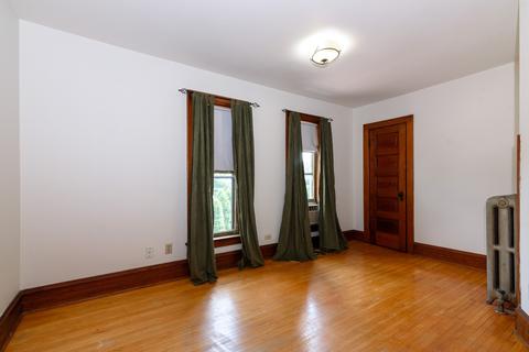 786 Wing St, Elgin, IL 60123 photo 8