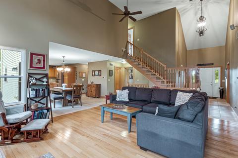 5902 Bison Ln, Johnsburg, IL 60051 photo 8
