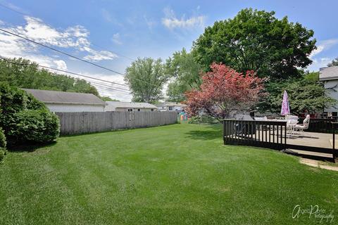 4309 Clearview Dr, Mchenry, IL 60050 photo 2