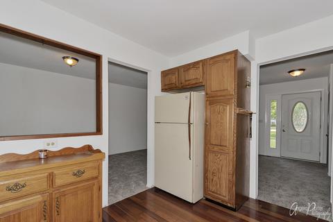 4309 Clearview Dr, Mchenry, IL 60050 photo 9