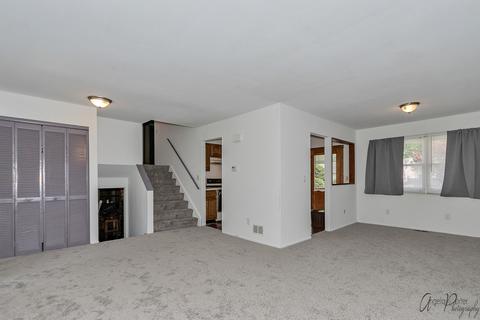 4309 Clearview Dr, Mchenry, IL 60050 photo 5