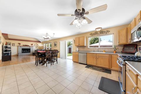 2107 Alpine Way, Plainfield, IL 60586 photo 8