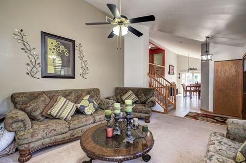 2520 Silver Rock Dr, Crest Hill, IL 60403 photo 11