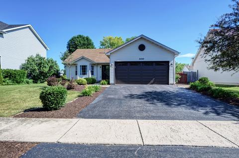 2520 Silver Rock Dr, Crest Hill, IL 60403 photo 4