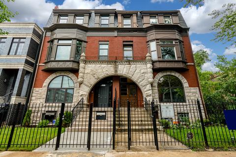 4313 S Berkeley Ave #2, Chicago, IL 60653 photo 1