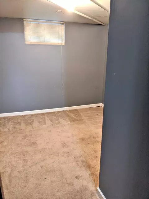 517 Ashland Ave, Elgin, IL 60123 photo 17