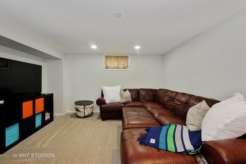 1418 Evergreen St, Wheaton, IL 60187 photo 16