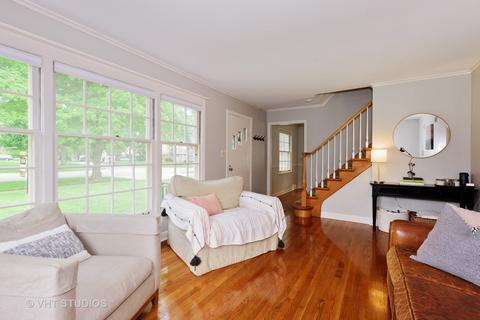1418 Evergreen St, Wheaton, IL 60187 photo 9