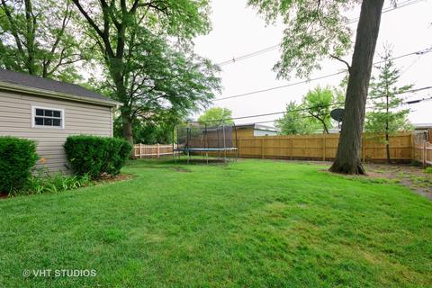 1418 Evergreen St, Wheaton, IL 60187 photo 3