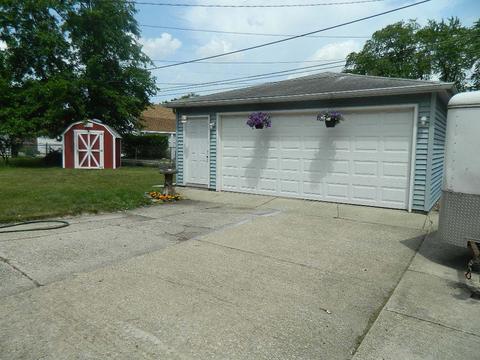4243 Maple Ave, Lyons, IL 60534 photo 2