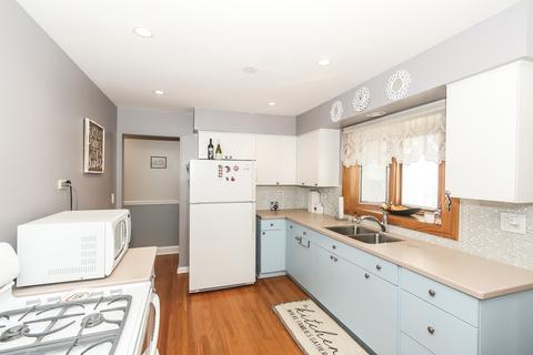 1039 Anthony Rd, Wheeling, IL 60090 photo 8