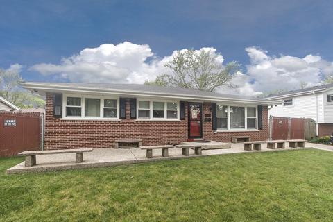 1039 Anthony Rd, Wheeling, IL 60090 photo 1