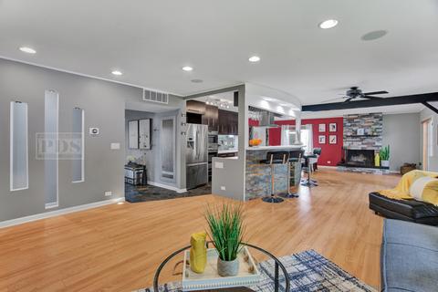 1340 Hassell Rd, Hoffman Estates, IL 60169 photo 22