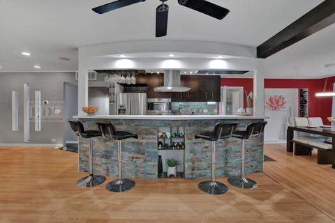 1340 Hassell Rd, Hoffman Estates, IL 60169 photo 8