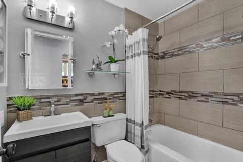 1340 Hassell Rd, Hoffman Estates, IL 60169 photo 27