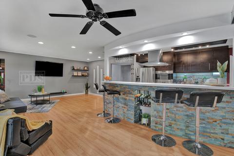 1340 Hassell Rd, Hoffman Estates, IL 60169 photo 24