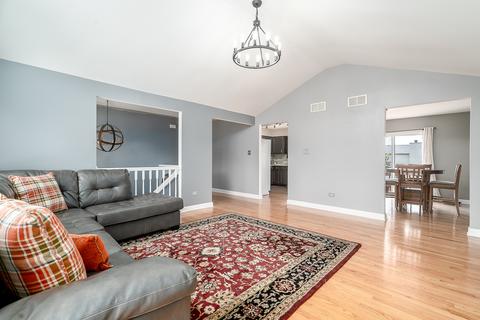 7010 Gallatin Dr, Plainfield, IL 60586 photo 5