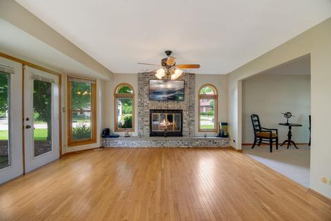 117 Windjammer Ln, Third Lake, IL 60030 photo 5