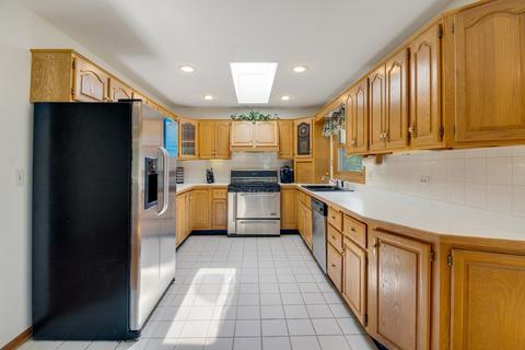 117 Windjammer Ln, Third Lake, IL 60030 photo 8