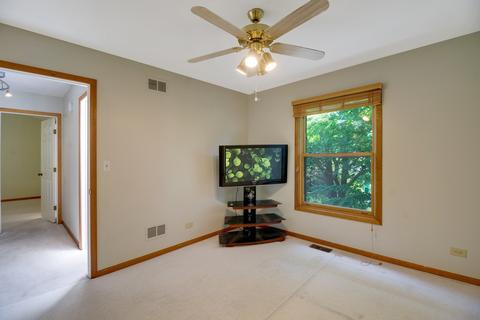 117 Windjammer Ln, Third Lake, IL 60030 photo 15
