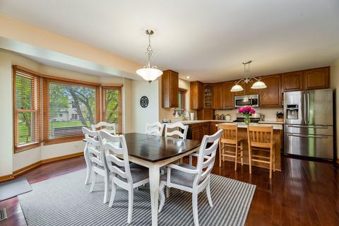 62 N Forestview Ln, Aurora, IL 60502 photo 6