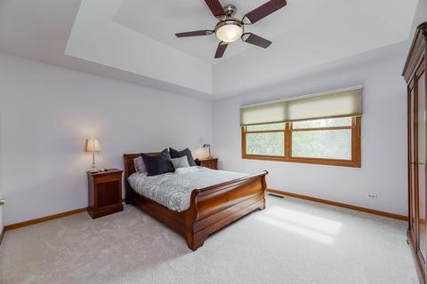 62 N Forestview Ln, Aurora, IL 60502 photo 17