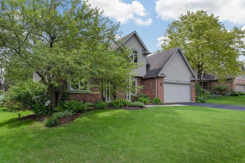 62 N Forestview Ln, Aurora, IL 60502 photo 2