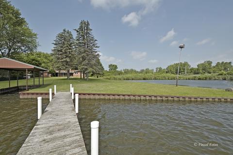 460 Bally Rd, Mchenry, IL 60050 photo 18