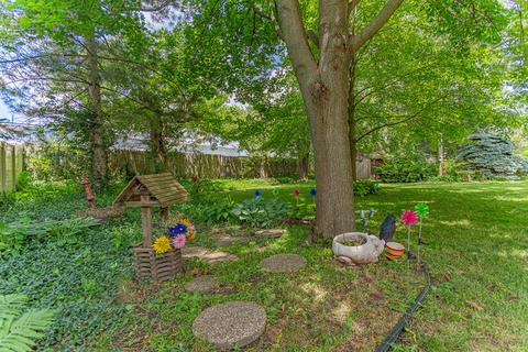 441 Locust Ln, Roselle, IL 60172 photo 28