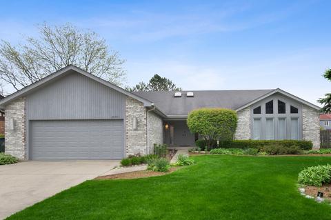 2301 Phillips Dr, Glenview, IL 60026 photo 1