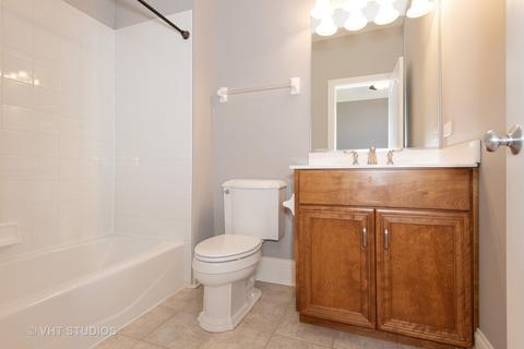 540 Eagle Brook Ln, Naperville, IL 60565 photo 21
