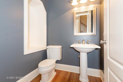 540 Eagle Brook Ln, Naperville, IL 60565 photo 25
