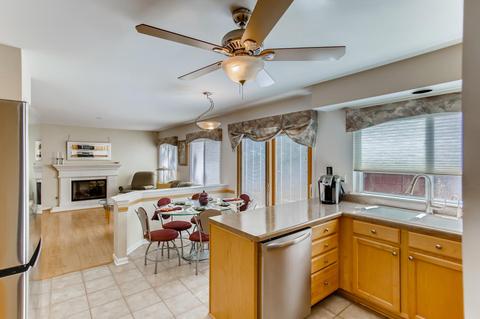 864 Tallgrass Dr, Bartlett, IL 60103 photo 4