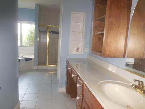 1 Stonebrook Ct, Bloomington, IL 61704 photo 7