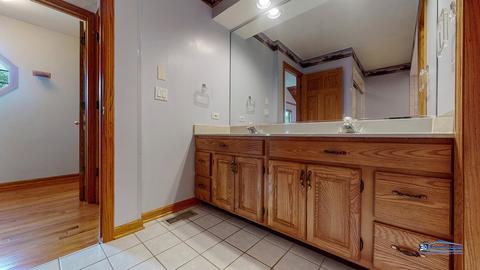 7307 Burning Tree Dr, Mchenry, IL 60050 photo 10