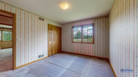 7307 Burning Tree Dr, Mchenry, IL 60050 photo 13