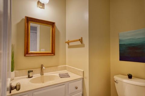 2064 Creekside Dr, Wheaton, IL 60189 photo 11