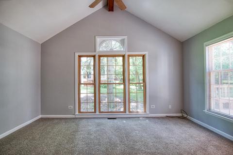 2064 Creekside Dr, Wheaton, IL 60189 photo 16