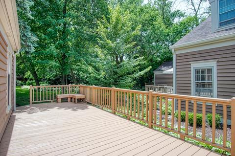 2064 Creekside Dr, Wheaton, IL 60189 photo 28