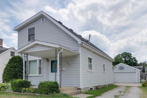 707 E Miller St, Bloomington, IL 61701 photo 2