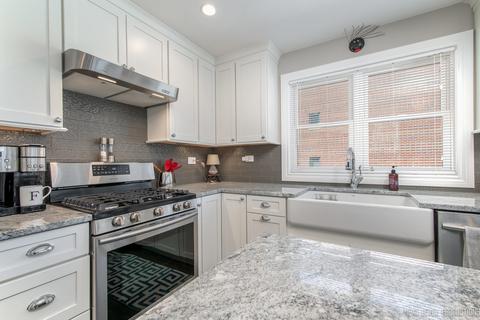 626 E 5th Ave, Naperville, IL 60563 photo 4