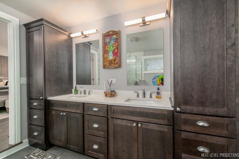 626 E 5th Ave, Naperville, IL 60563 photo 16