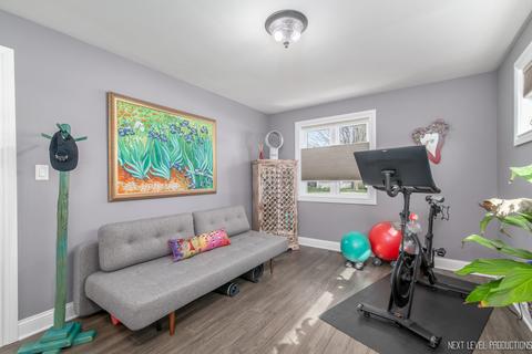 626 E 5th Ave, Naperville, IL 60563 photo 18
