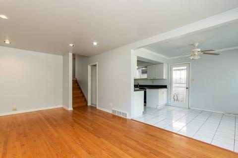 4255 W Devon Ave, Chicago, IL 60646 photo 5