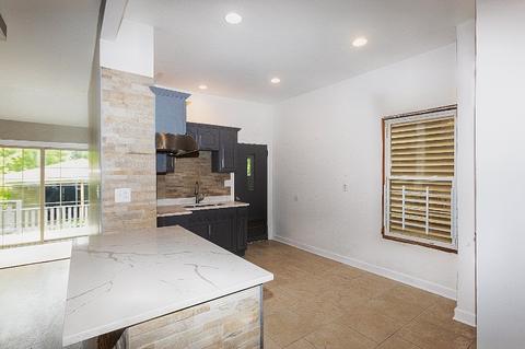 612 E 92nd Pl, Chicago, IL 60619 photo 5