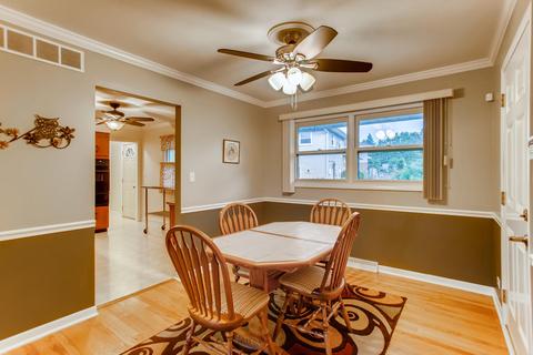 1588 Junior Pl, Elgin, IL 60123 photo 9