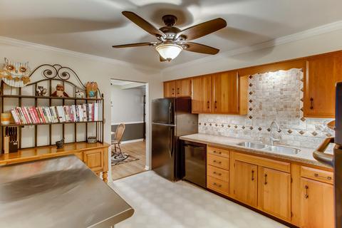 1588 Junior Pl, Elgin, IL 60123 photo 11