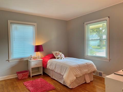 949 Alfini Dr, Des Plaines, IL 60016 photo 13