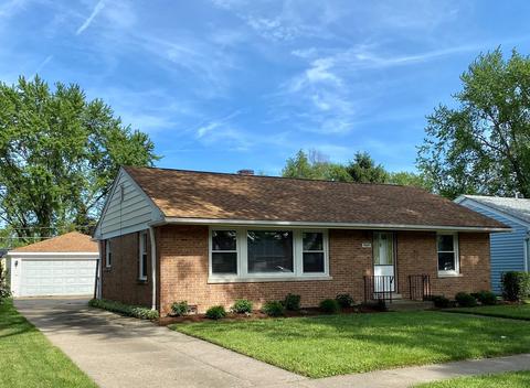 949 Alfini Dr, Des Plaines, IL 60016 photo 3