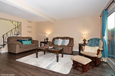 535 Thomas Rd, Bolingbrook, IL 60440 photo 6